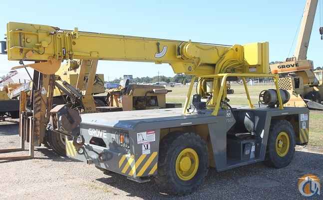 2006 Grove YB4410 10 Ton Cap Carry Deck Crane