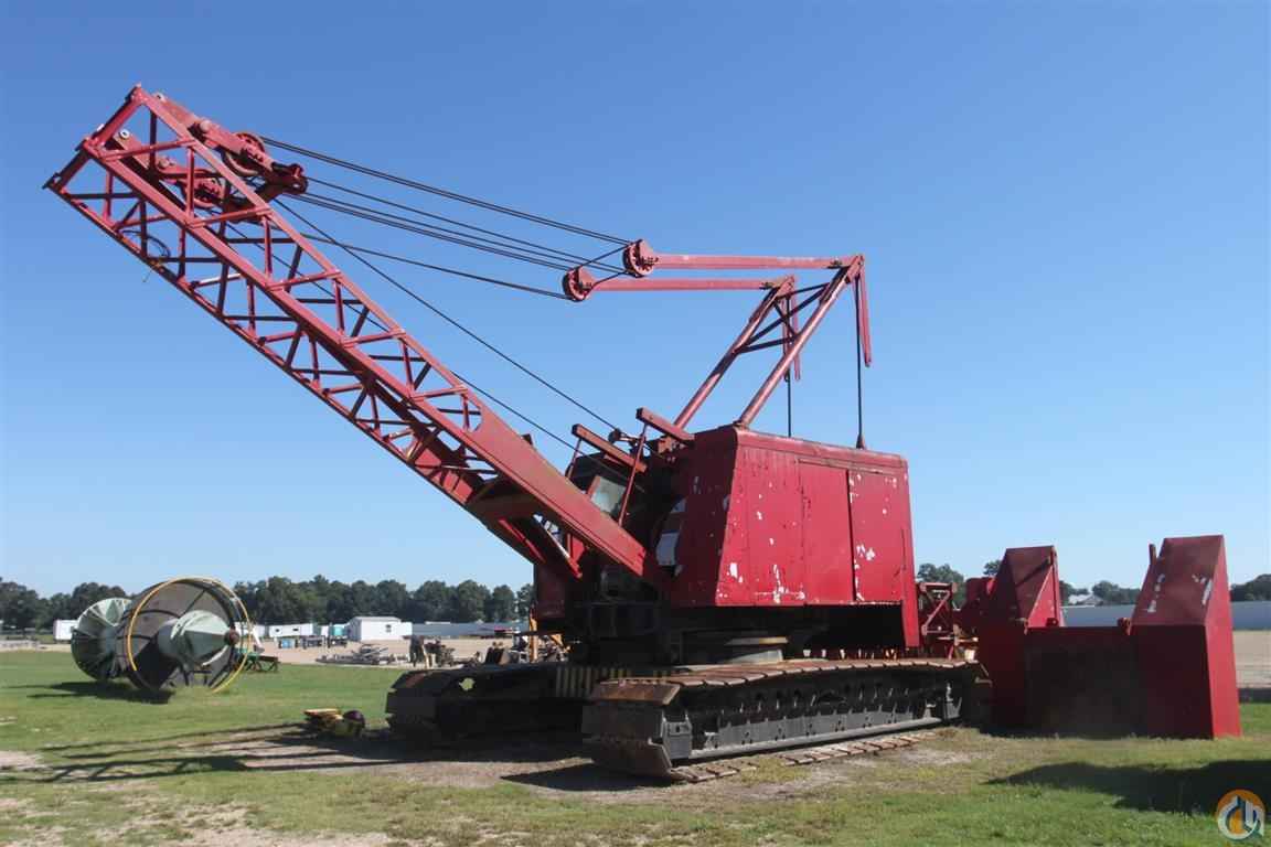 MANITOWOC 3900 70 TON CAP CRANE