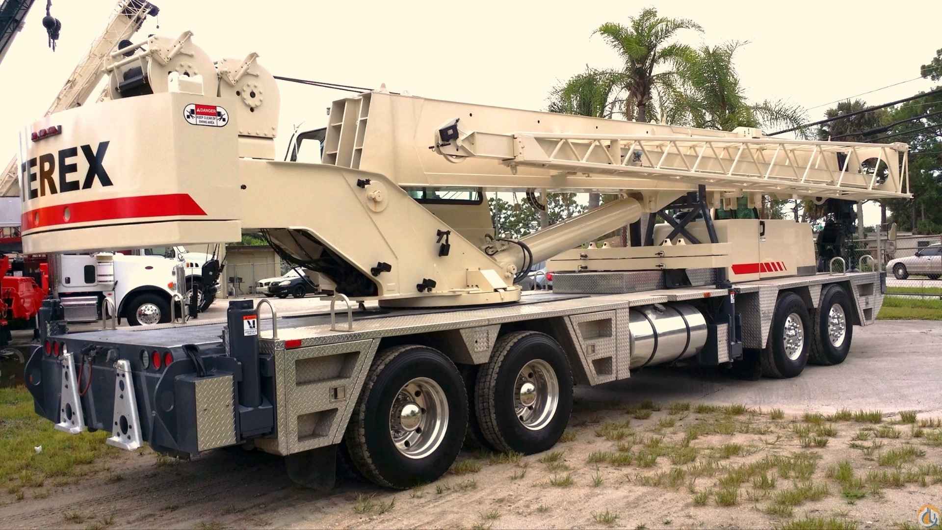 2001 60 TON TEREX T560 TRUCK CRANE FLORIDA