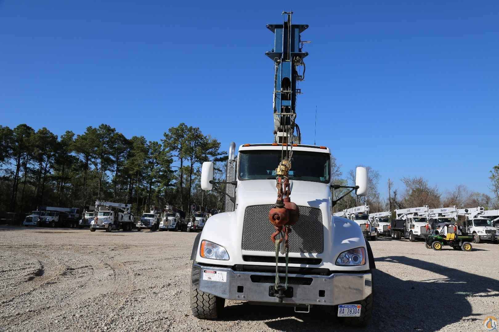 Manitex 30102WL Boom Truck