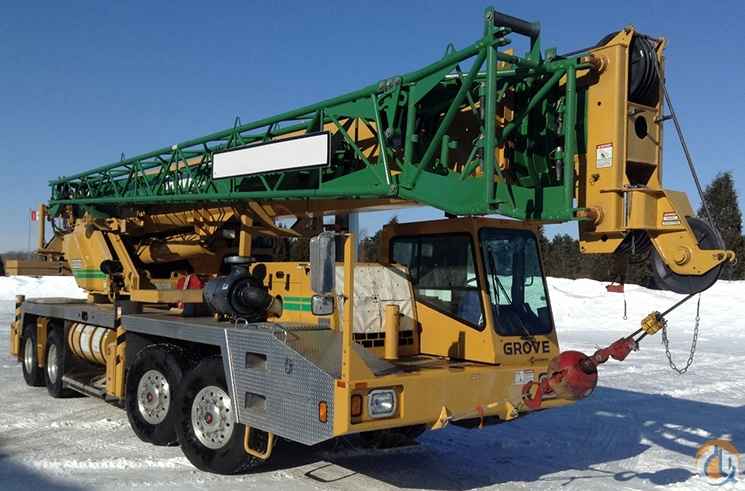 2012 GROVE TMS700E
