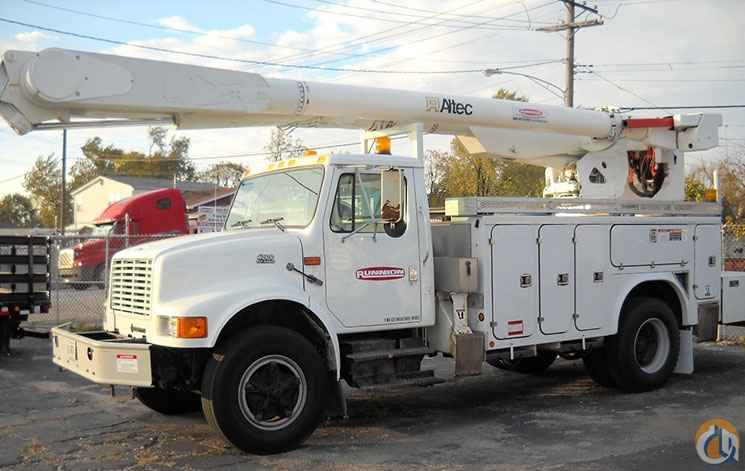 Altec AM-855 bucket, 2000 IHC 4700 Truck