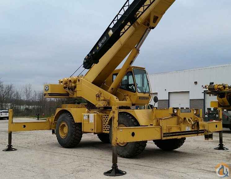 1993 Grove RT635C