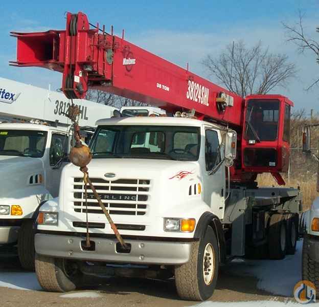 2002 Manitowoc 38124SHL