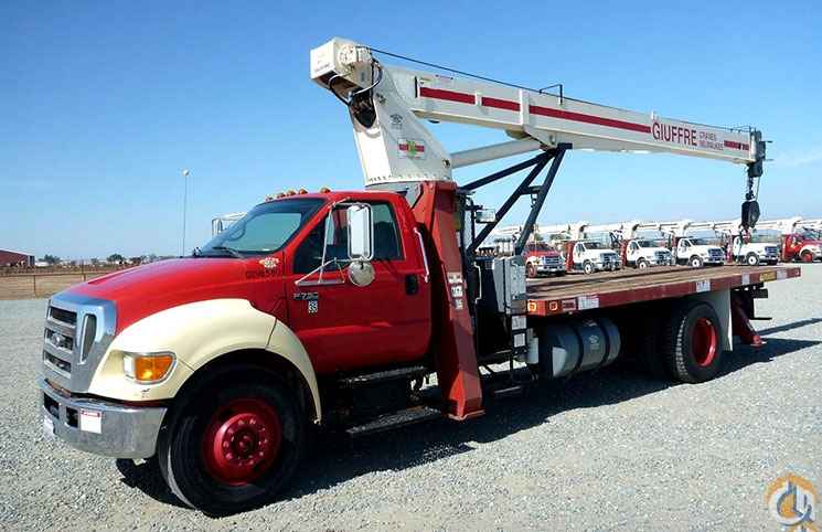 18 TON TEREX CRANE ON FORD F750 CHASSIS
