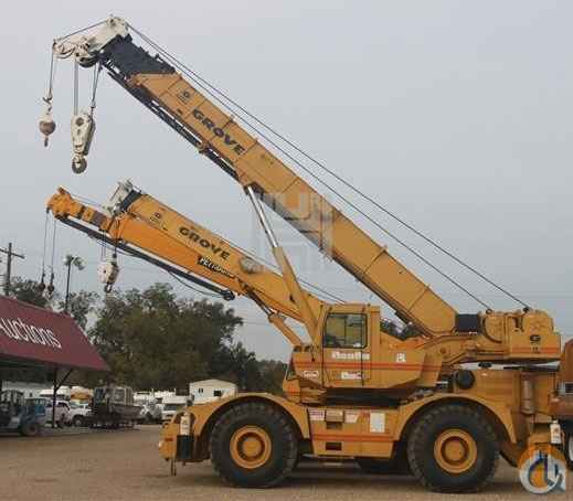 1995 Grove RT745