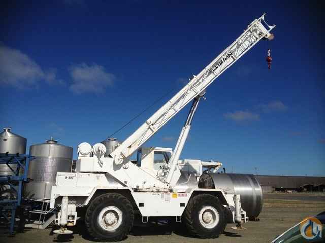 1981 Lorain LRT 2300M