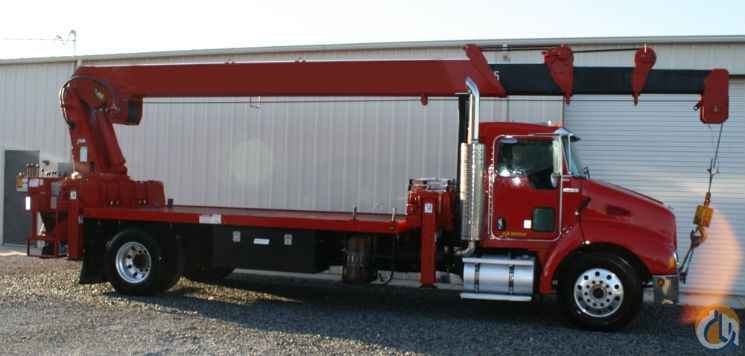 2006 Unic UR1504 Rear Mount