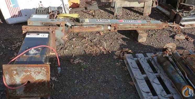 VENTURO SERVICE CRANE MODEL ET10K; 1.5 TON