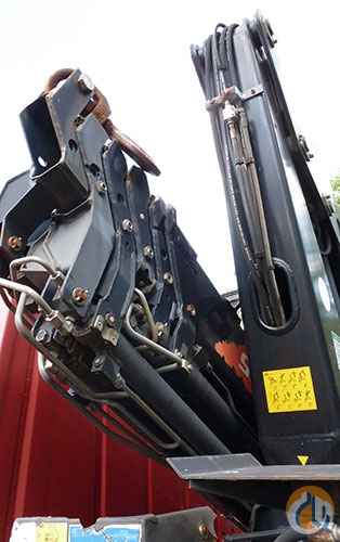 2002 PM MODEL 16 KNUCKLEBOOM; 8.5 TON