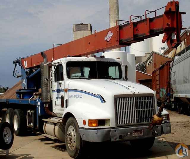 2001 Manitex 22101 S