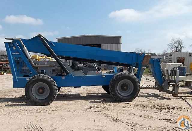 2006 Genie GTH1056 SN GTH1006A9270, 10,000lb telescopic forklift