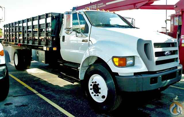 NEW KNAPHEIDE STAKE BODY 2007 FORD F750