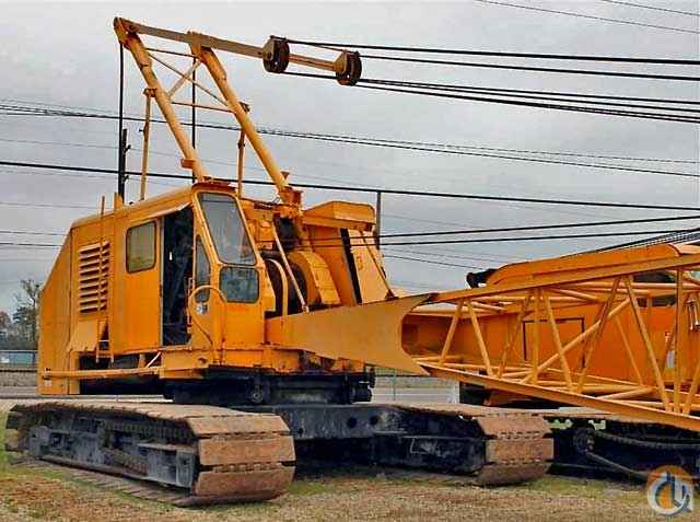 100-TON MANITOWOC 3900B CRAWLER CRANE
