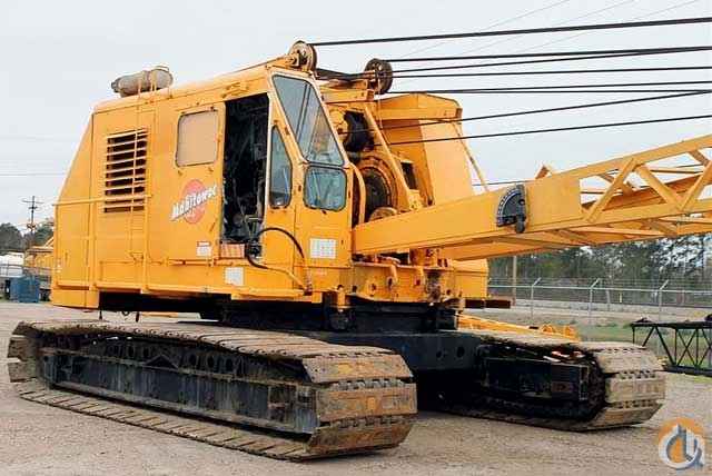 60-TON MANITOWOC 3900B CRAWLER