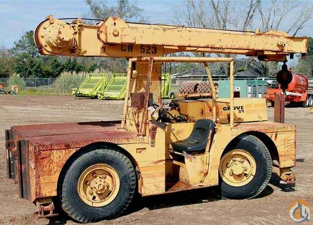 GROVE IND24 CARRY DECK CRANE