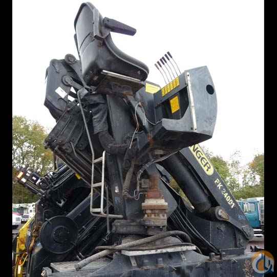 2000 PALFINGER KNUCKLEBOOM PK24001C