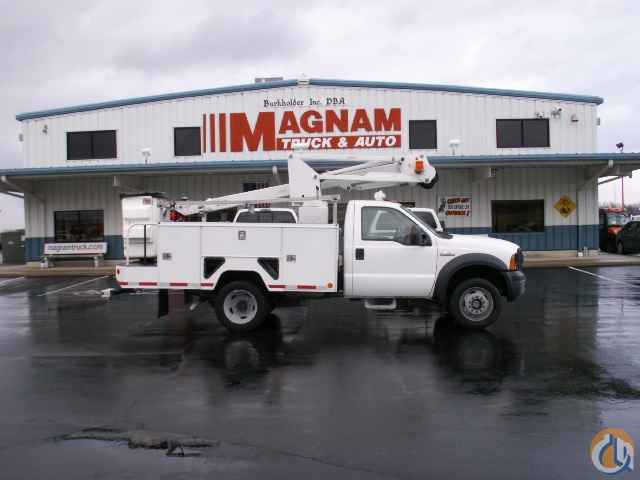 2007 Ford F450 4x4 Bucket Truck