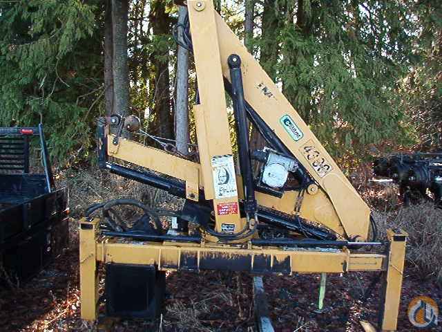 IMT 4300 SERIES ARTICULATING KNUCKLE BOOM W/ WINCH.