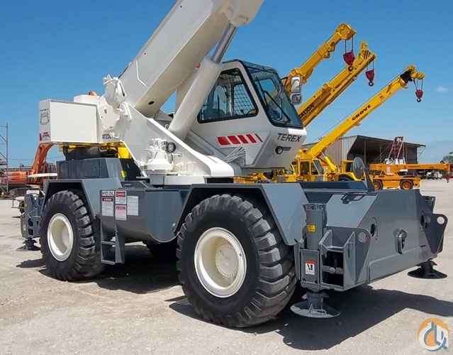 1998 Terex RT 230