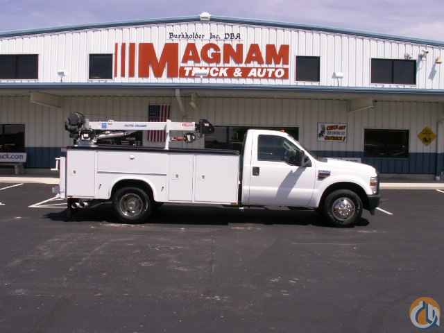 2008 Ford F-350 2WD 11' Knapheide Utility 4004EH Auto Crane