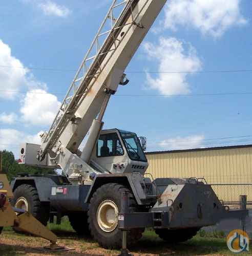 1998 Terex RT 335