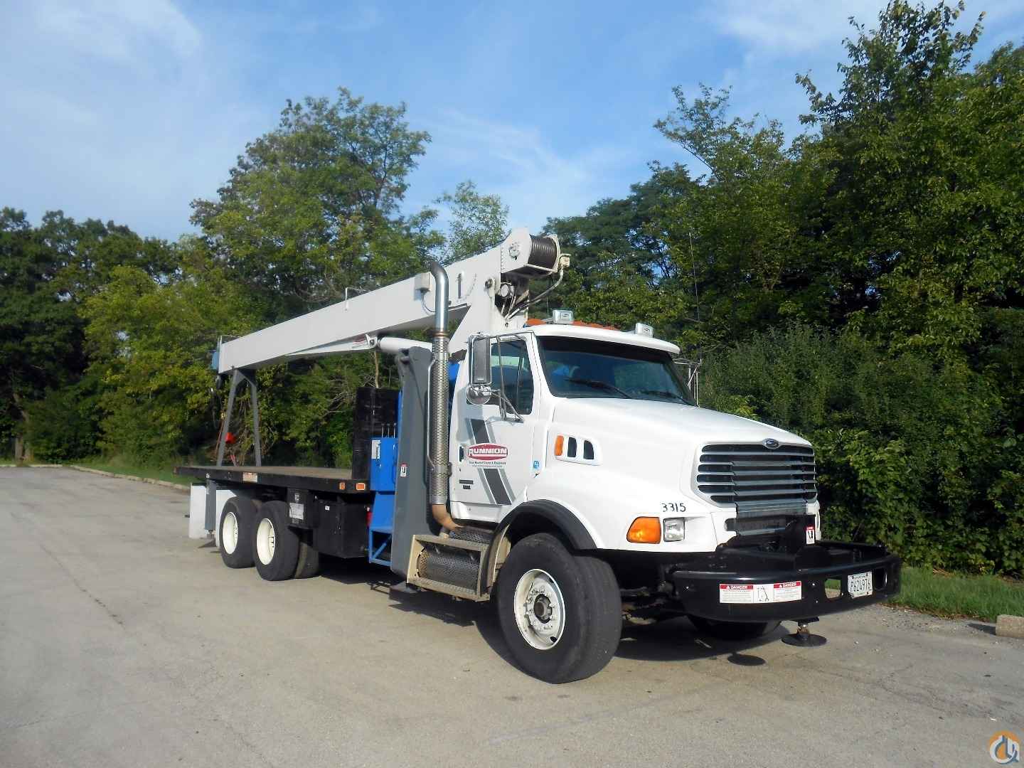Manitex 30102 - 30T with 102' boom 46' jib, 2008 Sterling