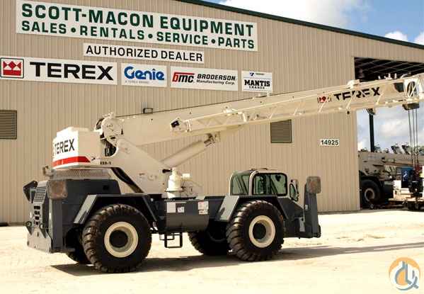 2010 Terex CD225