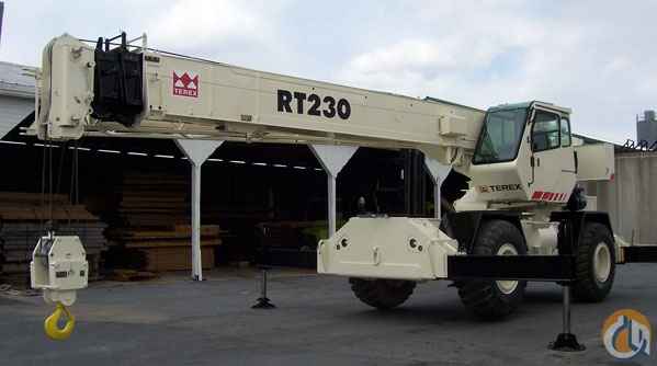 1999 Terex RT 230