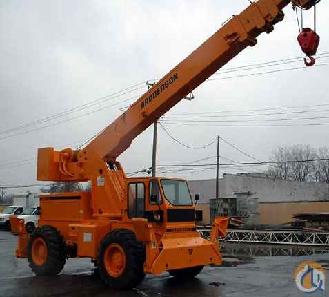 1995 Broderson RT-300-2B