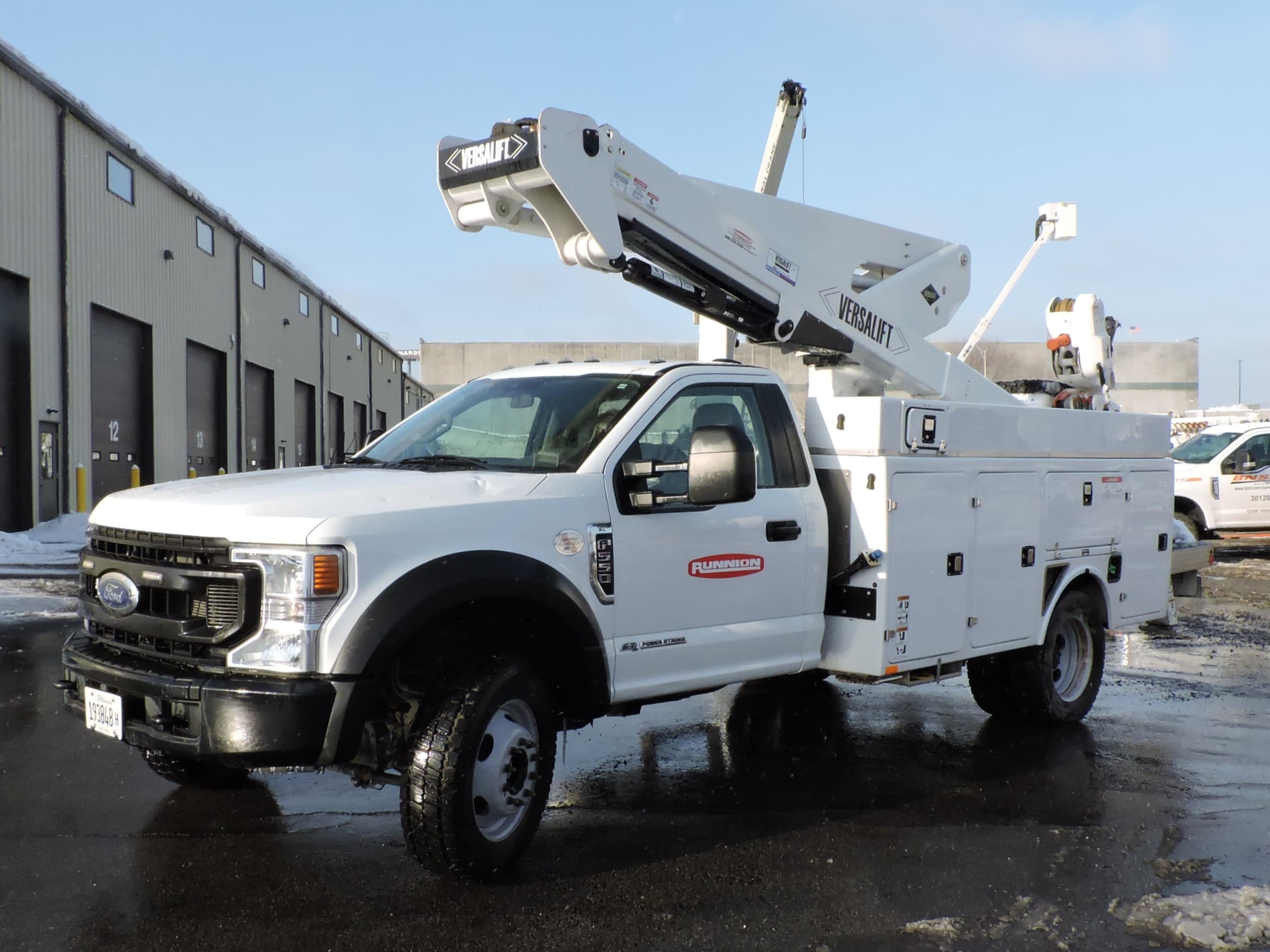 2021 Versalift VST-47-MHI