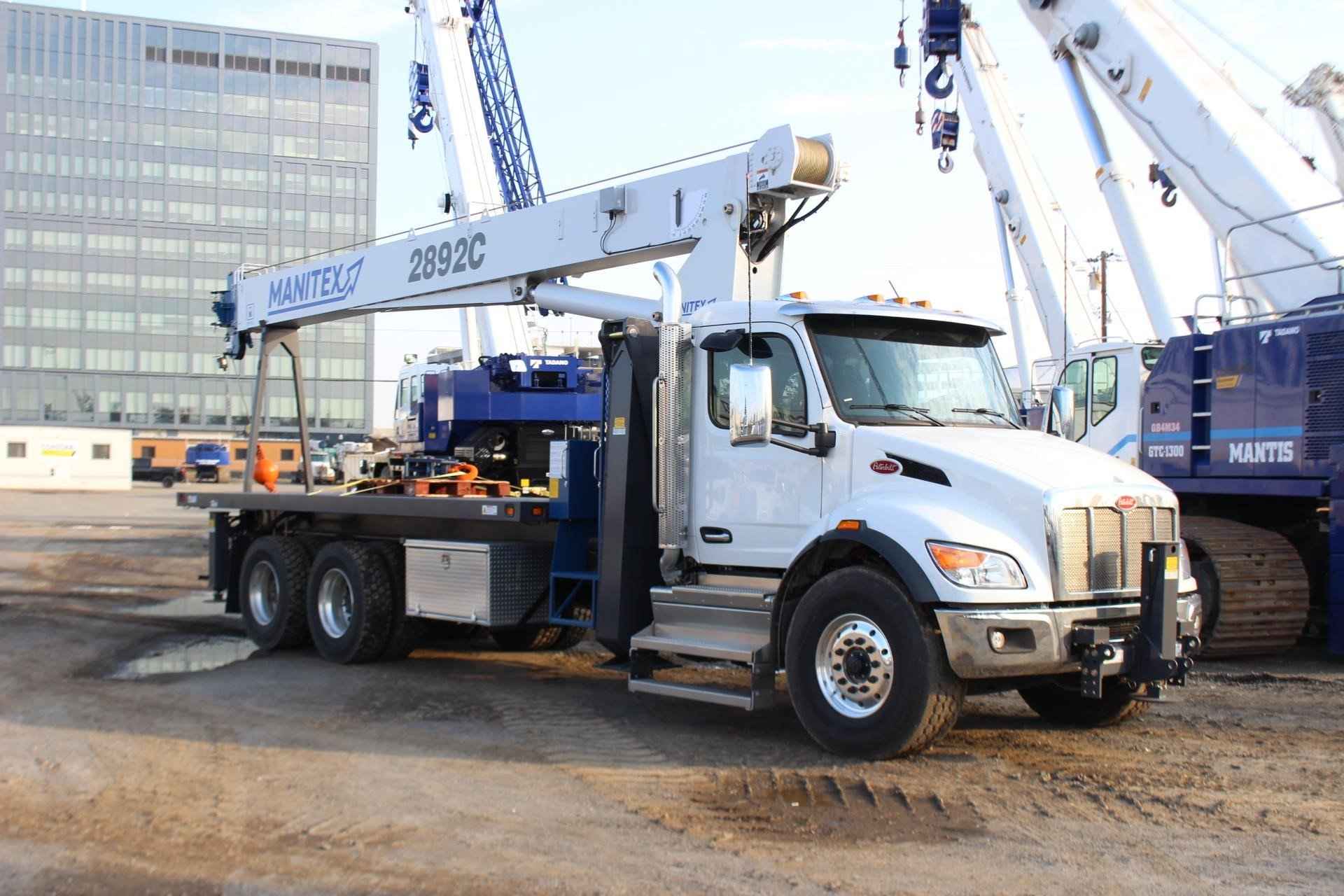 2025 MANITEX 2892C