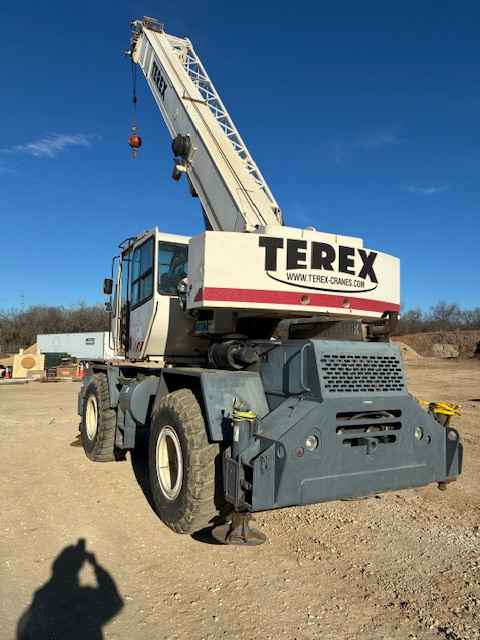 2002 Terex RT230