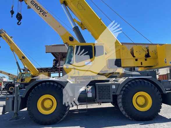 2006 Grove RT760E