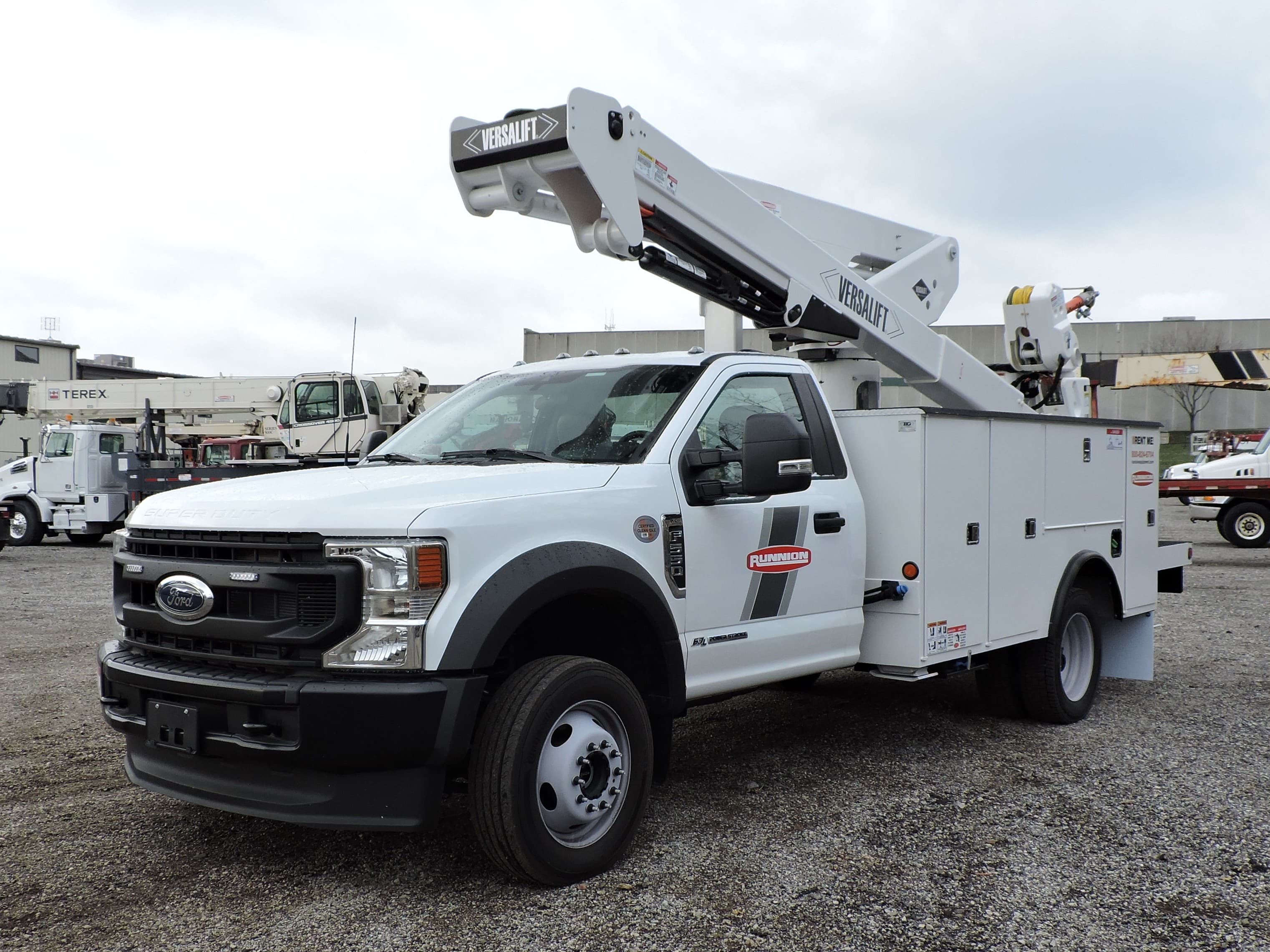 2022 Versalift VST-47-MHI