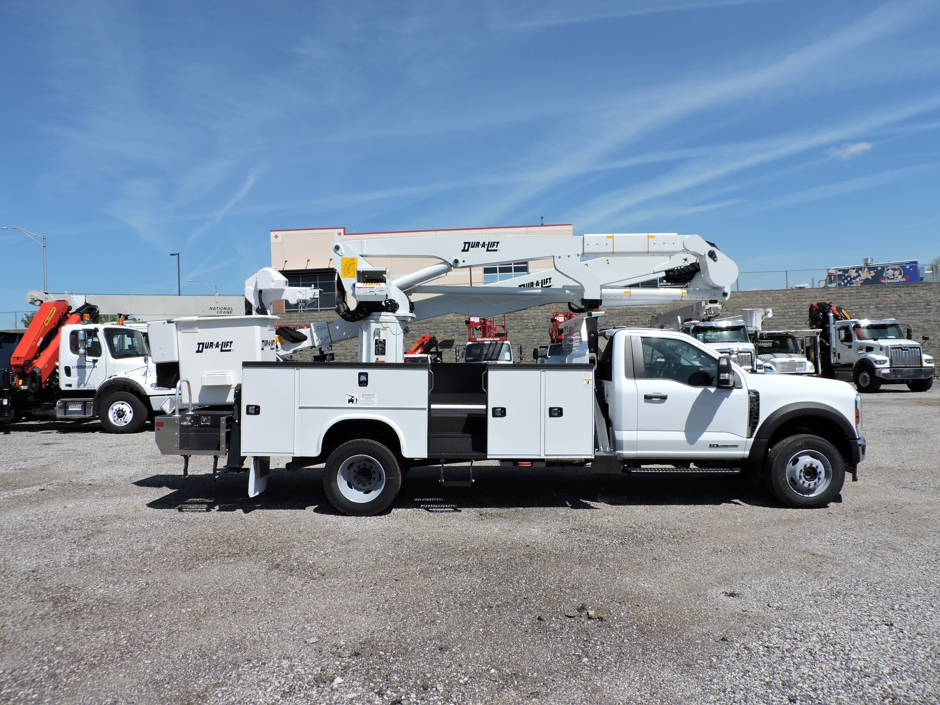 2026 DUR-A-LIFT DPM2-52