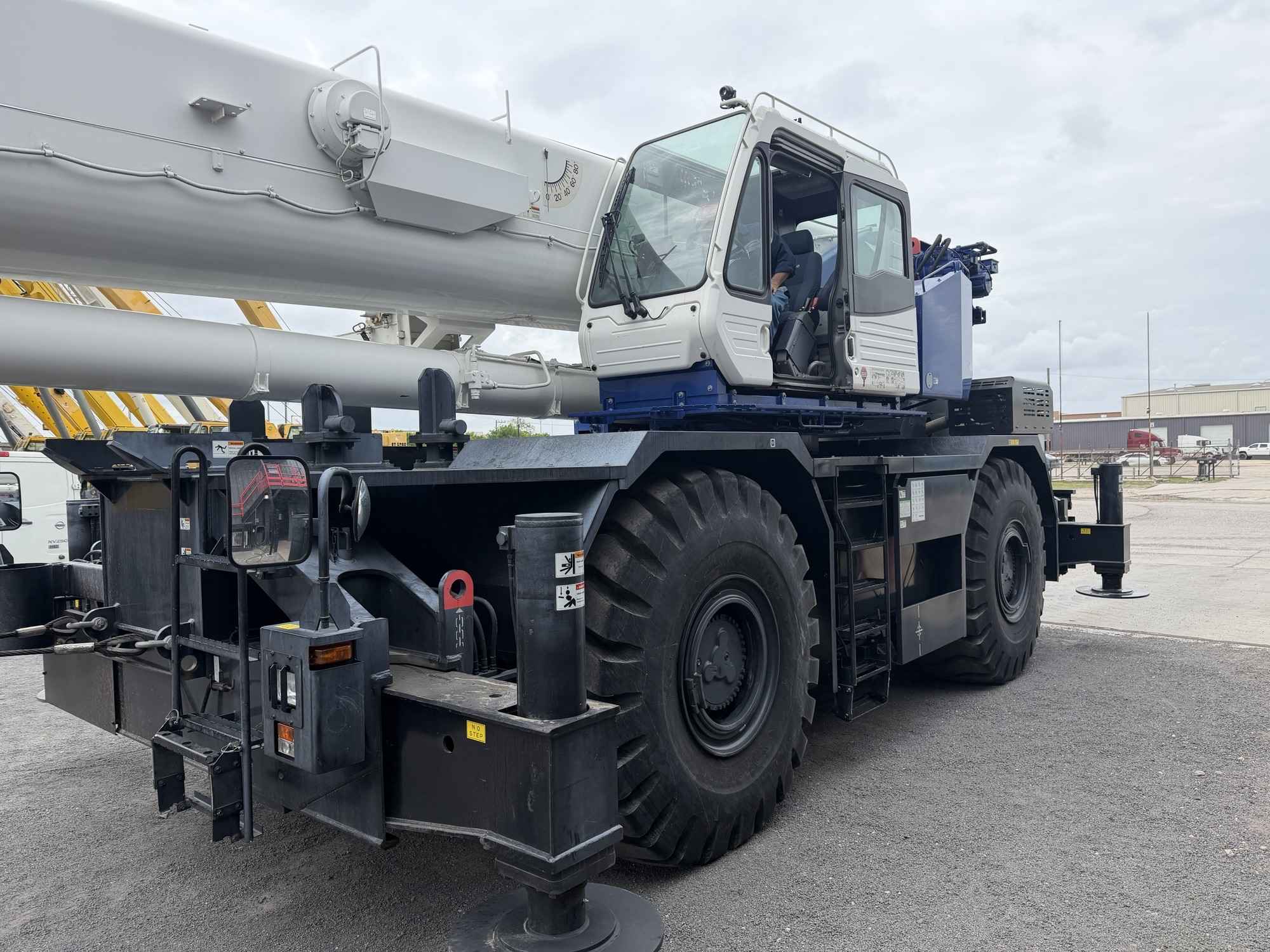 2021 Tadano GR-1000XL-4