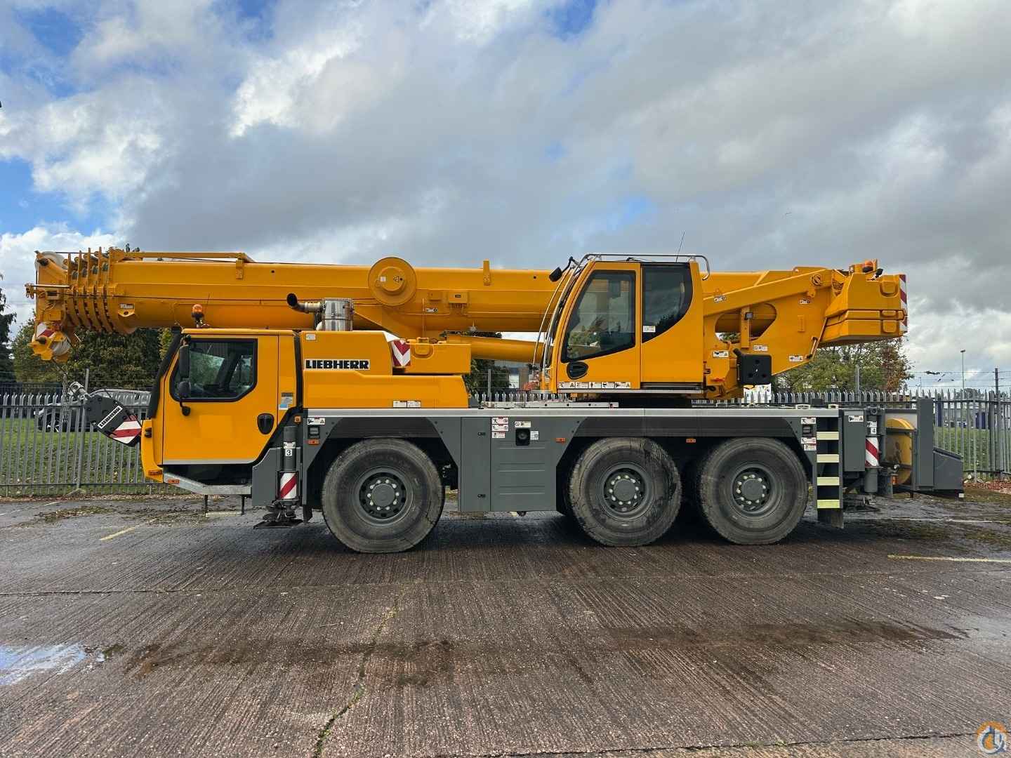 2022 Liebherr LTM 1060-3.1