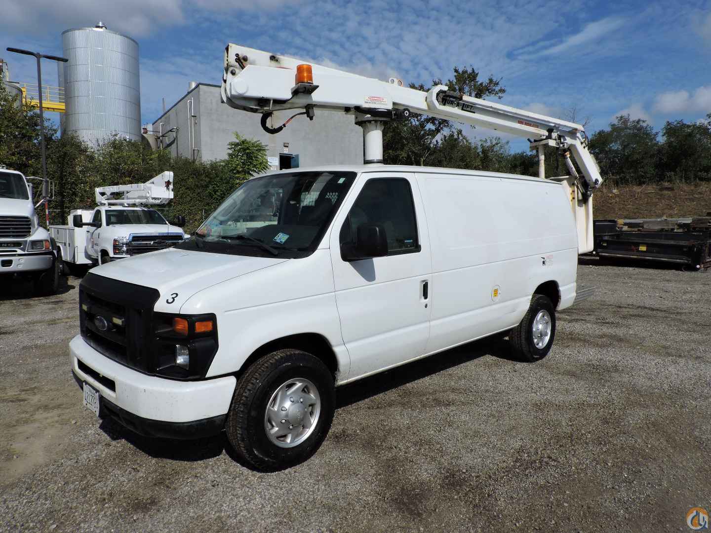 2012 DUR-A-LIFT DVS 29TS