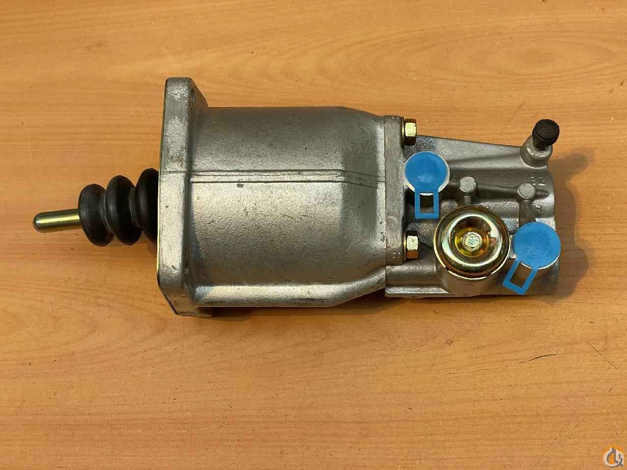 9904990130 - CLUTCH BOOSTER