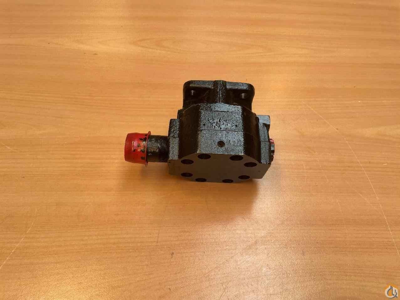 9632102083 - PUMP & PARTS