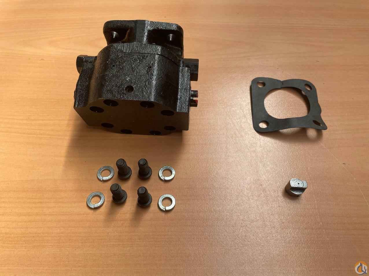 9722103661 - PUMP ASSY