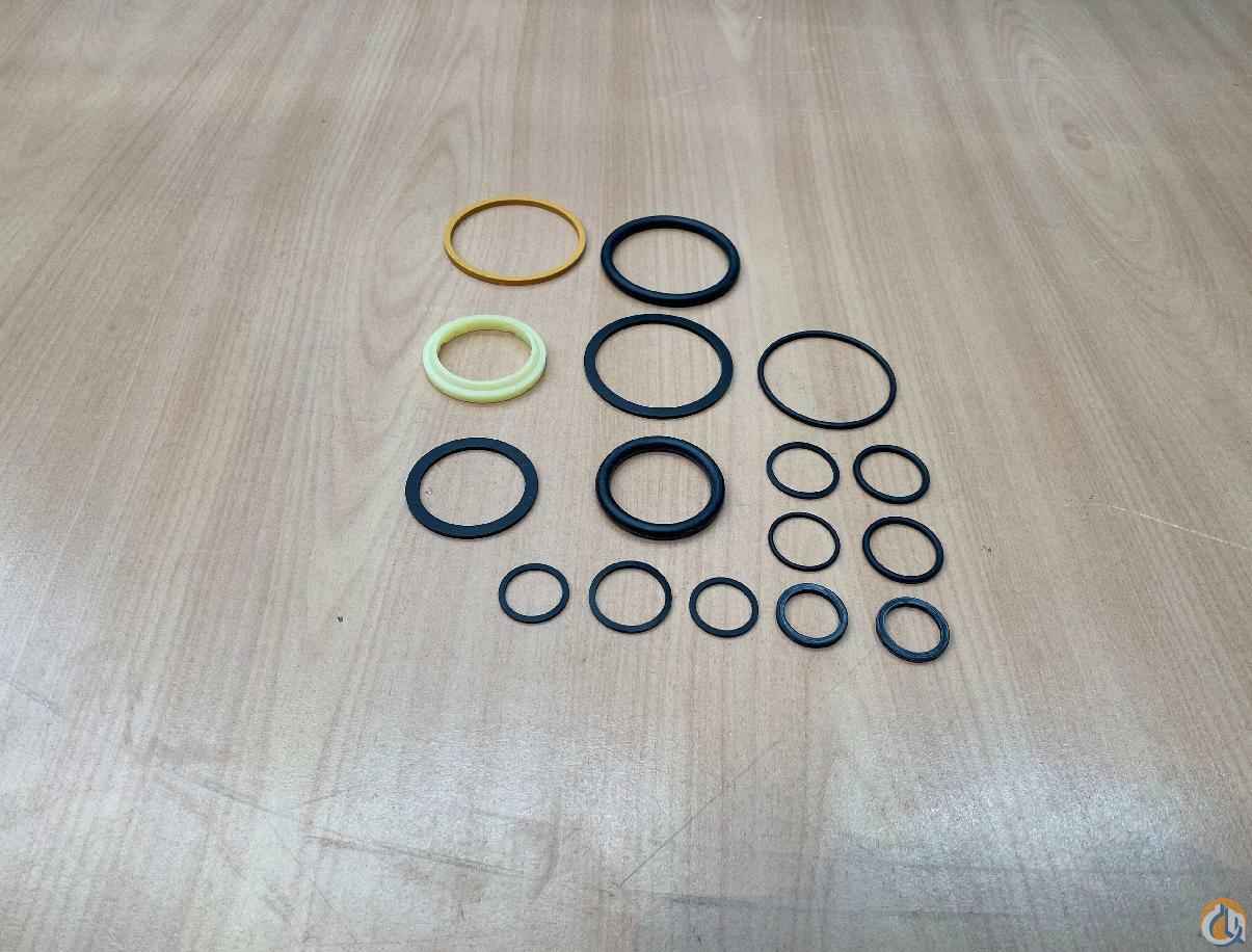 9372100528 - SEAL KIT 2 1/2"