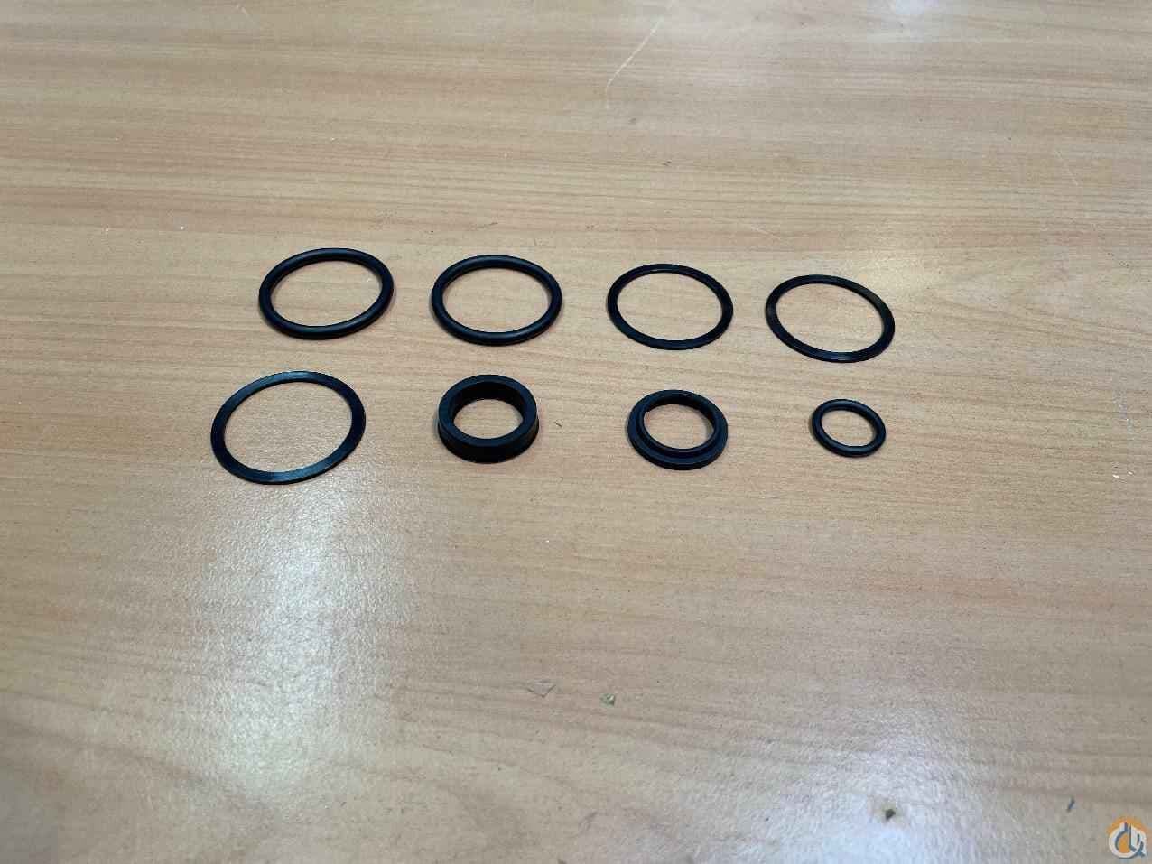 9372102261 - KIT, SEAL