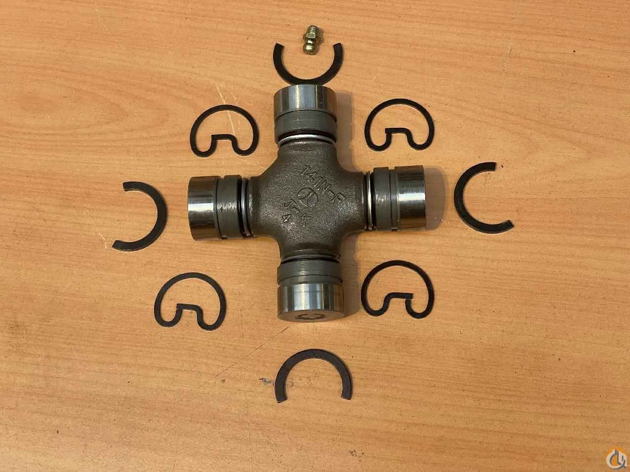 9364100582 - U-JOINT