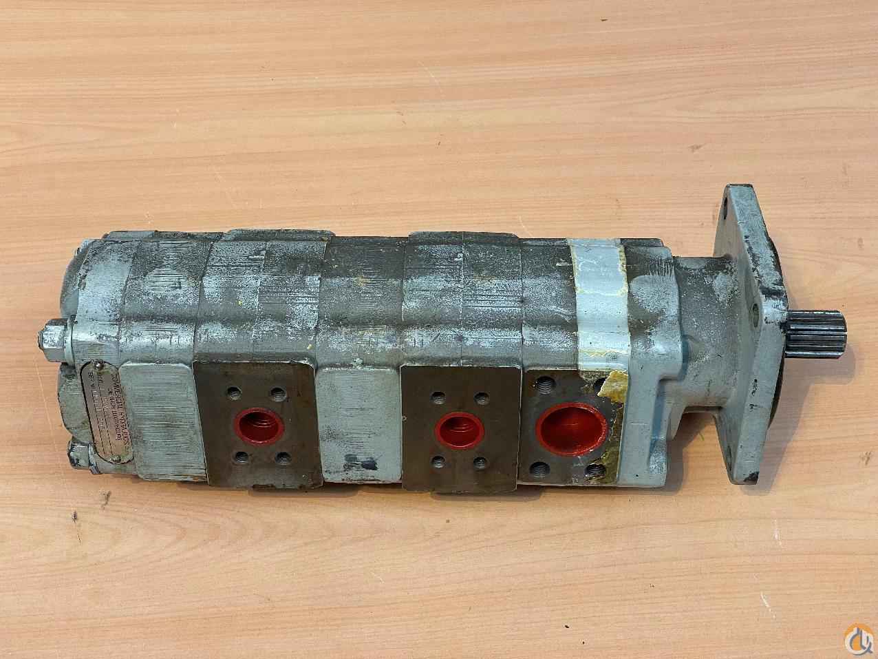 7722000009 - THREE STAGE PUMP