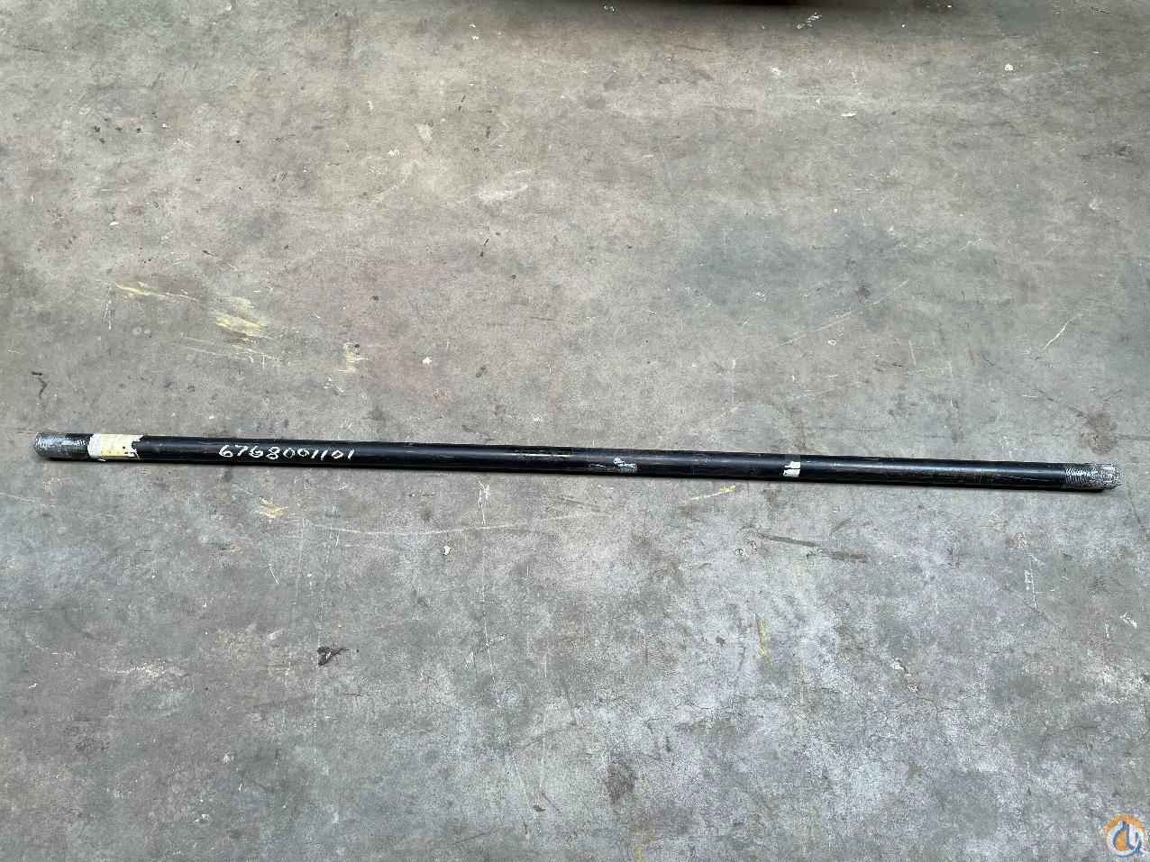 6768001101 - STEERING ROD