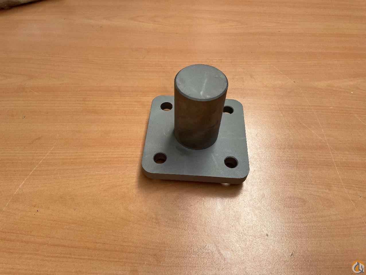 6689001112 - PIN WELD