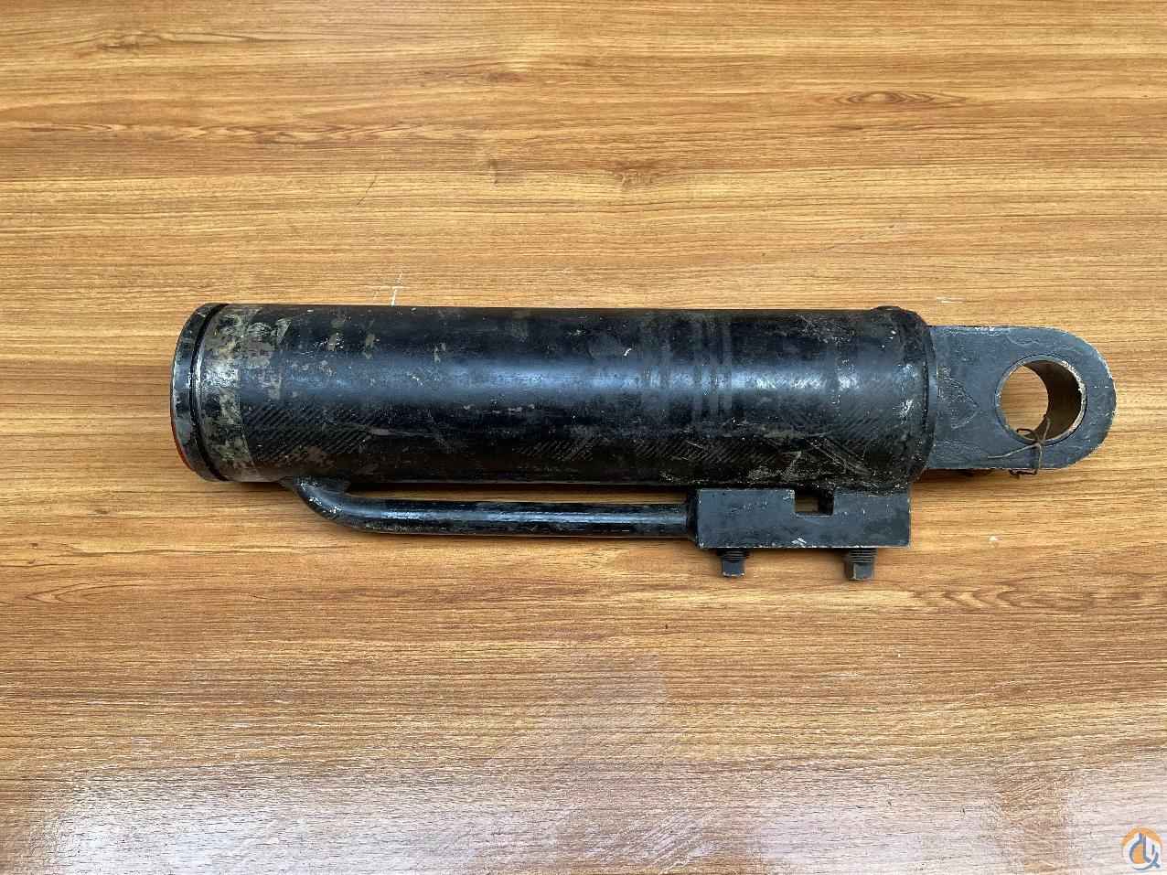 3777500009 - ROD, STEERING CYLINDER