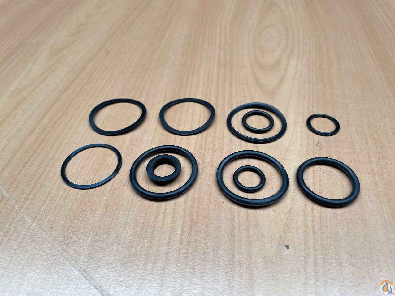 162008121 - REP.SATZ LENKZYL. SM 3270E